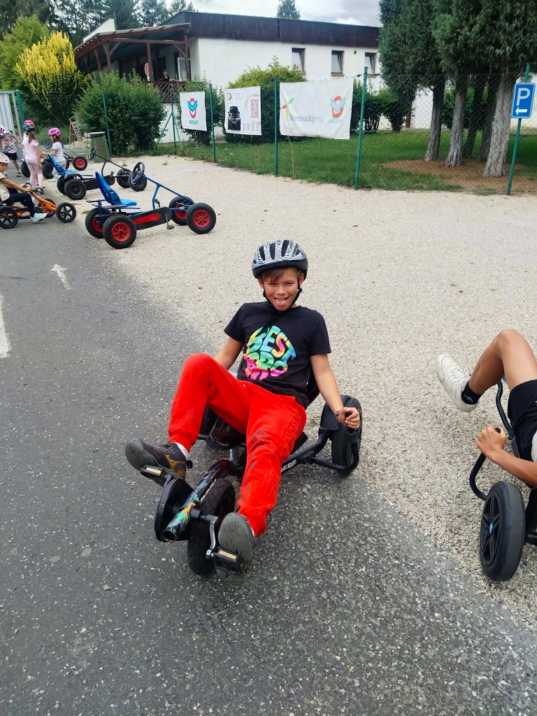 6c818034-b726-42c0-b122-7d58d607a3b0.jpeg
